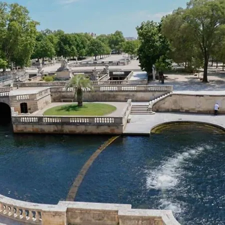 公寓 Nimes: Petit Cocon A 2 Pas Du Centre Historique 尼姆